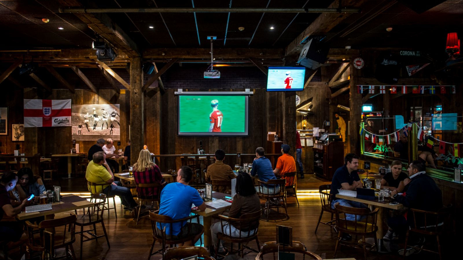Sports Bar Heathrow Sheraton Skyline Heathrow